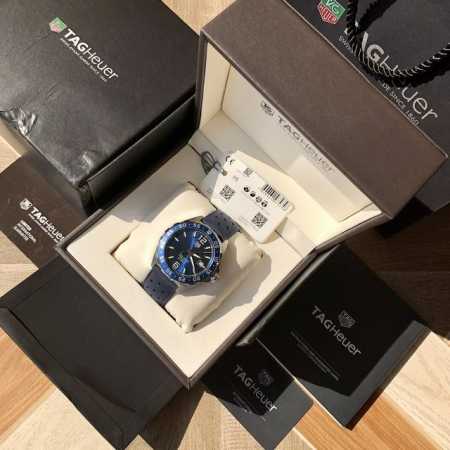 新款硬货，Original Tagheuer,泰格豪雅F1系列机械表，专柜15500。 ~43Mm表径，蓝宝石镜面，超强夜光指针，原装机芯，支持拆机验货，硬汉风 - 点击图像关闭