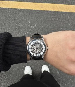 Emporio Armani阿玛尼 腕表 自动机械机芯 皮革表带 镂空表盘 男款 30米防水