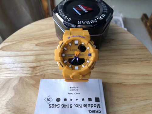 卡西欧casio G-Shock Gba-800，抗震的结构，无机玻璃，20气压防水，针躲避功能，记秒表，计时器，闹钟，全自动日历，1表盘直径约48Mm 介于男