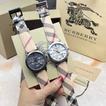 白 黑 巴宝莉Burberry 男款42Mm,进口六针石英机芯，英伦时尚，格纹表面，质感超赞 - 点击图像关闭