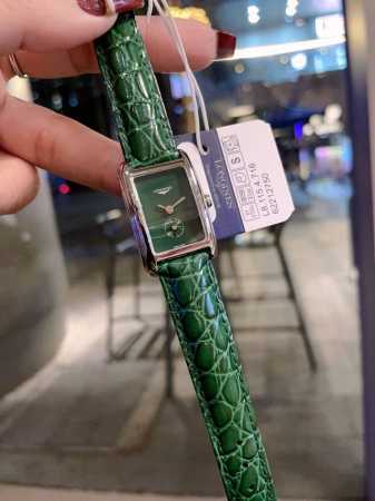 皮带 钢带 独家实拍，认准品质与细节 新款上市 浪琴表黛绰维纳系列石英女士腕表，意式生活邂后现代优雅，精致优雅知性，高端配置，搭配进口石英机芯，拱形玻璃镜面，精 - 点击图像关闭
