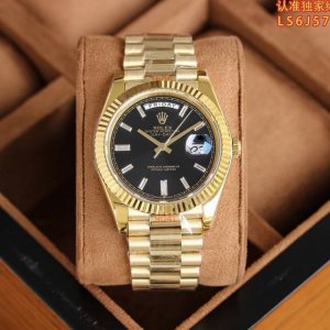 劳力士星期日志型40 1 蓝宝石镜面，日历2.5倍放大镜，效果同步原版。 2蚝式表壳结构，一体中层表壳，旋入式底盖及上链表冠。 3结构尺寸厚度同步原装，直径40