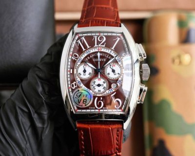 法兰克穆勒 Franck Muller 40*52Mm 酒桶型壳身 日本多功能石英机芯 头层小牛皮表带原装针扣 独特的F M风格 只为专属打造