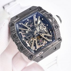 升级V3 最高版本 理查德 米尔 Rm12-01 Rm8 一体陀飞轮腕表，材质均为碳纤维与石英纤维材质表壳，分别三种颜色款式：纯黑碳纤维、碳纤维+红色石英纤维、