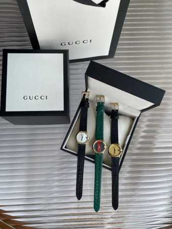 白 金 火爆款 原单品质 Gucci 古奇 来袭此品牌是简约主义的典范，最大特色就是表盘设计，打破千篇一律，简单而富有变化和品味，突出个性是古驰手表给人的特别印 - 点击图像关闭