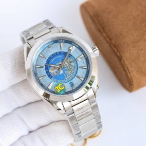 皮 钢 最高品质版本 新款海马At世界时，进行了升级，配置、颜值，都得到了进一步提升。 [尺寸]:43Mm[同原装一致尺寸] [机芯]:黑摆轮一体机Calibr