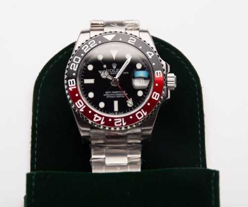 白 . 金20. Rolex 劳力士 Gmt格林尼治型 尺寸40Mm！ 机芯 搭载全新原装西铁城8215全自动机械机芯，显示双时区gmt 两地时指针，走时精准，