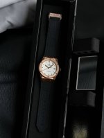 Hb 宇舶 恒宝经典融合系列！原版1：1开模打造 直径42Mm，耗时16个月，技术突破三大亮点：1表壳采用同正品一致的钢打造而成，此款乃抛光拉丝面，拉丝整洁细腻