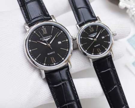 白壳 金壳 钢带20 品牌：浪琴-Longines 类型：情侣腕表 壳套：顶级版316精钢l 表带：进口小牛皮表带 316L精钢表带 机芯：进口石英机芯 镜面： - 点击图像关闭