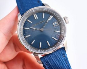 统一价： 重磅来袭 3G出品 极具现代感的多面结构给爱彼code 11.59的设计和技术带来无穷的可能性。 Ap爱彼code 11.59 Ref. 15210S