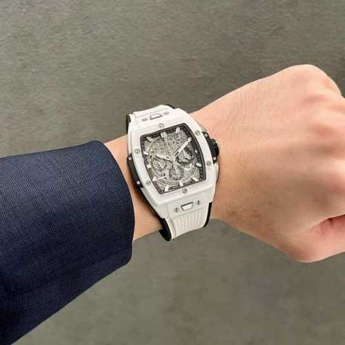宇舶Hublot-全新彩色“陶瓷工艺” 灵魂Big Bang系列 以赛车为灵感，推出全新Spirit Of Big Bang限量腕！腕表结合Spirit Of