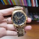 刚： ，皮： ，欧米茄一Omega 全自动五针日月星辰机械，12字位白天走时 太阳 晚上走时 月亮 [月亮]蕴含最优质的材料与一丝不苟的工艺！超强矿物质玻璃，真