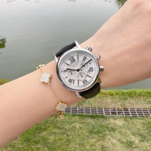 牛货 Cartier Cartier 卡地亚坚持高品质，低价格p高回馈男 女款：女款石英尺寸：37.5Mm 厚度：12Mm这表值，舒适度完美尺寸专为亚洲女性定做