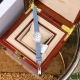 釉面白配蓝色 清爽干净即视感 透底自动上链机械机芯 Au750 18K镀金材质