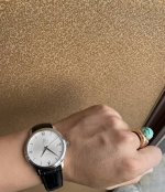 欧米茄四代碟飞系列机械全自动精钢男表 39.5毫米超大号表盘 白色太阳纹盘面 经典古罗马刻度 剑型指针 带日历显示 蓝宝石镜面 搭载欧米茄机械全自动Cal.25