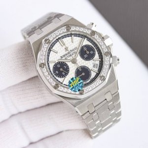 白壳 金壳 钻100 热门爱彼audemars Piguet 皇家橡树系列26715Bc.Zz.1356Bc.01。 38Mm尺寸1:1 目前最高机械机芯版本正