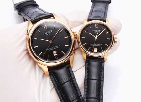 白 . 金20. 钢带20. 品牌：天梭tissot 型号：T099情侣款 系列：杜鲁尔系列 尺寸：42Mmx11Mm，32Mmx11Mm 表镜：蓝宝石玻璃镜面 - 点击图像关闭