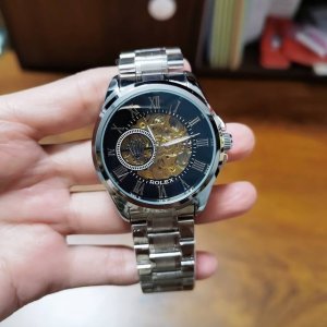 精刚表带十蝴蝶扣 白 ，全黑 ，劳力士一Rolex，全自动机械机芯，蕴含最优质的材料与一丝不苟的工艺！超强矿物质幻彩玻璃，真空电镀，精密防水，直径：43Mm，厚