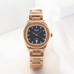 光 钻 新的 Date 150周年纪念版腕表。Tw超薄 系列情侣对表，人称小鹦鹉螺！ 钢王 一款优雅的运动腕表，可商务亦可运动休闲。 欢迎对比细节:1搭载定制版