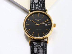 浪琴-Longines 瑰丽系列 多次反复修缮至完美 极致严格的质量保证。 确保采用原版式抛光和拉丝工艺，高硬度水晶镜面，更加透彻明亮，文字，典雅的精髓奥妙 全