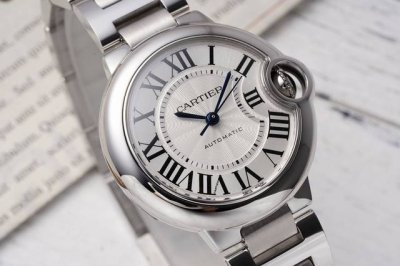 Af 出品 Af Factory 蜕变归来 Cartier 卡地亚 33Mm蓝气球系列腕表 延续以往优异的产品质量更换全新包装和全新防伪标，让高品质更有识别性