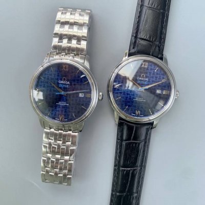 皮 钢360奥比斯小熊特别款 424.13.40. 33 全新升级欧米伽新品来货作为明星热卖产品基础款，蝶飞系列以经典优雅设计，备受消费者青睐，更是商务首选！