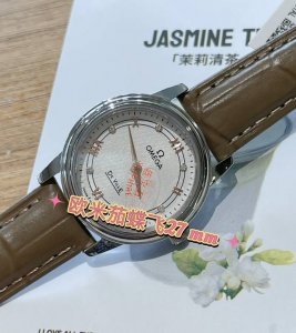 玫金 钢带20 OMEGA欧米茄碟飞系列27mm32mm女士石英腕表！吸引了众多忠实支持者。此系列表款风格简约，外观雅致华美，彰显着引人瞩目的隽永美感低调朴实无