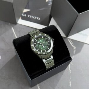 现货 Emporio Armani 阿玛尼本年度最火的一款，型号Ar70011精品陶瓷表带、表壳表盘直径43Mm 316精钢表带，深邃神秘表盘，秒表盘，矿物质玻