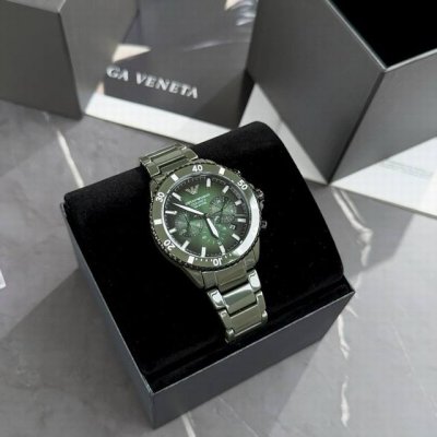 现货 Emporio Armani 阿玛尼本年度最火的一款，型号Ar70011精品陶瓷表带、表壳表盘直径43Mm 316精钢表带，深邃神秘表盘，秒表盘，矿物质玻