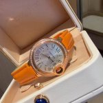 卡地亚 尺寸：33Mm 多色针扣皮带 DDD 匠心之作卡地亚蓝气球，精致石英腕表，传统双针设计 星空运转 时间流淌 特殊工艺镶钻 DDD