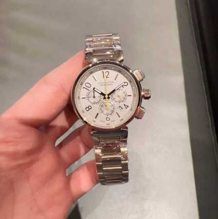 牛货 Lv 路易威登，西装暴徒，时尚属性，尺寸：42Mm，厚度：13Mm，夜光，跑秒计时，时尚配戴火热大卖高端设计，316L精钢，特别监工打造，进口机芯电池。无 - 点击图像关闭