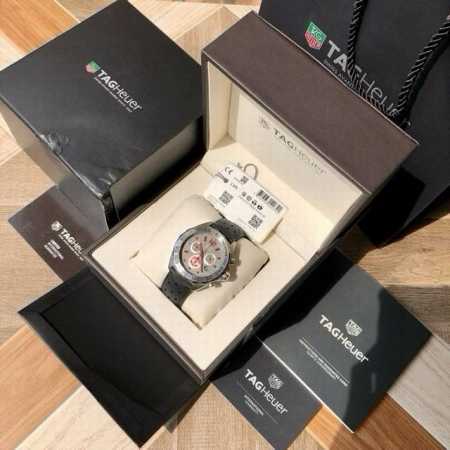 新款豪雅高颜值已上线 Tagheuer 泰格豪雅F1系列 曼彻斯特联队特别版 帅气石英男士腕表 瑞士原装机芯 设计灵感来自F1车队精彩比赛 炫彩表面设计 精钢表 - 点击图像关闭