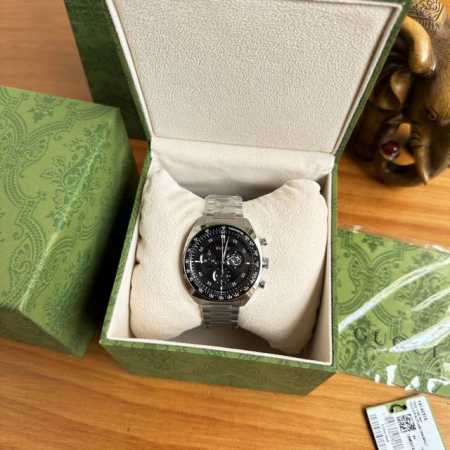 Gucci Interlocking系列，古驰原厂正品男款六针计时石英男表，3点位的小眼古驰Logo为小秒走时。41Mm表径，原装瑞士机芯，蓝宝石玻璃，注意细节 - 点击图像关闭