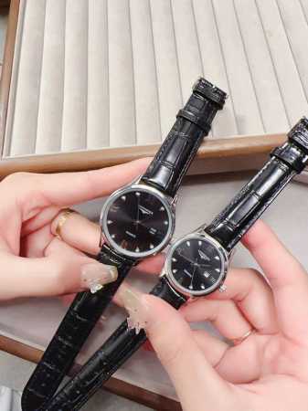 白皮 .金 钢20 最新浪琴-Longines 情侣对表 原装进口石英机芯 钢化玻璃 316L精钢表壳 直径男40Mm女30Mm 厚8Mm如果今天的阳光停止了它 - 点击图像关闭
