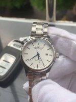 品牌：铂天使-Plangle优雅女士腕表，简约三针搭配3字位单日历设计，316精钢表壳，高级瑞士石英机芯，尺寸：30Mm厚10Mm，顶级316精钢钢带，装配原装