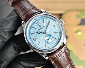 白壳 金壳680 劳力士切利尼两针半 Rolex恒动1908型M5250 006小秒型腕表，是劳力士几百年来第一款透底腕表Wn2腕表尺寸：39×11Mm，独家定