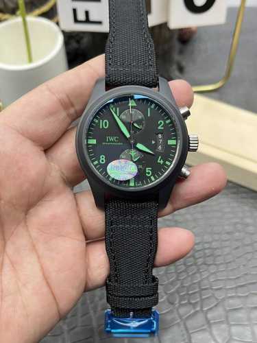V6万国全陶瓷喷火战机 41Mm*15.3Mm 上海7750全自动计时码机械