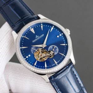 金白同价: 升级版全面到货，顶级品质-积家Jaeger-Lecoultre 精品男士腕表，四针分离，技艺精湛，独具匠心，尊贵大气，绅士风格。采用亚洲进口的全自动