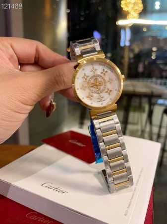 白 金 Lv超神之作，Lv Tambour Slim全系列陆续空降市场！致敬原厂 完成使命！ 三大超级亮点 腕表尺寸34Mm1.表盘的填油细腻，印刷立体，刻度镶 - 点击图像关闭