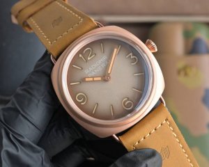 沛纳海 panerai 弧型镀膜玻璃 44Mm*16Mm 头层牛皮表带搭配原装针扣 手动机械 一款来自硬汉的手表