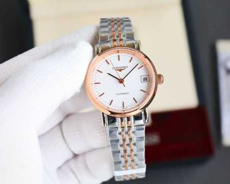 台湾厂出品白 -金 钢+20 钻+20 Longines-浪琴，博雅情侣系列 腕表男尺寸39.5X11Mm。女尺寸32×10Mm。纤薄的圆弧型壳套 防水可达12 - 点击图像关闭