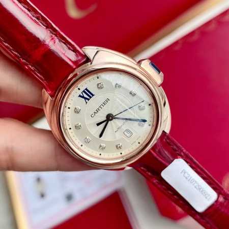 全套包装 卡地亚 钥匙系列 腕表保留了卡地亚的经典设计：表壳以精钢包18K玫瑰金，实厚度6Um 永不褪色 表盘10颗1.3Vs级天然足反钻石时标和剑形蓝钢指针， - 点击图像关闭