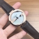 原盒:30 古驰 Gucci 石英中性腕表，表径37Mm，白色贝母珍珠表盘，蓝宝石水晶玻璃，表圈融入品牌标识字母g，镀玫瑰金pvd不锈钢表壳，深棕色皮带，防水5