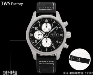 Tws新品 Iwcamg工程师强强联手 骚气十足 Iwc万国飞行员新款Iw389409“Miramar ”特别版 1.腕表采用904精钢表壳搭配“Miramar