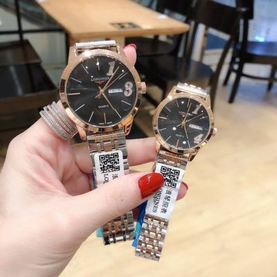 送礼首选851314 一生一世 必爆 品牌: 浪琴 类型：情侣对表 舒适细腻 机芯：进口石英机芯 精准走时 岁月无痕 真爱无价 谐美不朽 见证爱忆尺寸：男40M