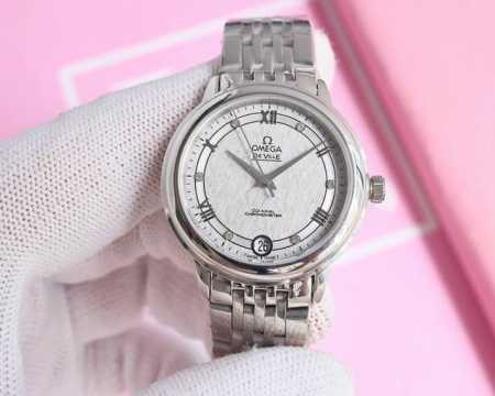 皮带 钢带 钻20 金白同价 欧米加 女款 西铁城机械腕表如期献上。精、简、薄是这款情侣的亮点所在。 机芯 搭载专注日本原装西铁城8215自动机械机芯，真正内修 - 点击图像关闭