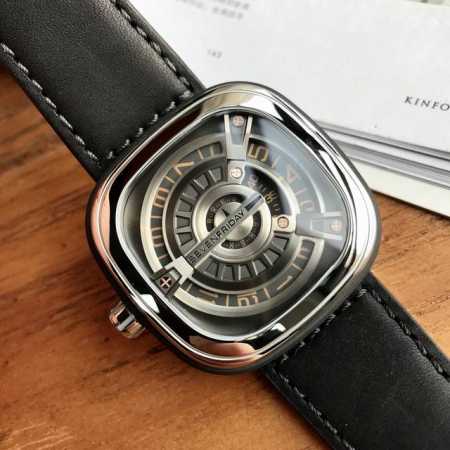 支持香港、美国直邮 七个星期五 Sevenfriday M1 03机芯：原装日本西铁城8215机械机芯镜面：强化蓝光玻璃表带：进口小牛皮带材料：高级316精钢表 - 点击图像关闭