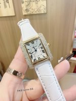 皮带 卡地亚 Cartier 新款 经典三针针系列女士方形腕表 气质腕表 线条流畅 魅惑动人 柔软服帖于腕间 奢华风格完美呈现出女性的前卫 大方 独特的造型彰显