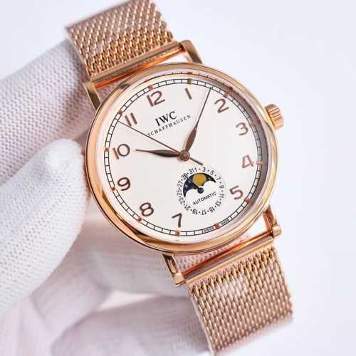 Tw 出品 白壳 金壳 Tw Factory Iwc 万国 柏涛菲诺系列lp2 指针式日历功能，最受欢迎的简洁，优雅，大气的正装风范手表！6字位表盘为最新日历盘