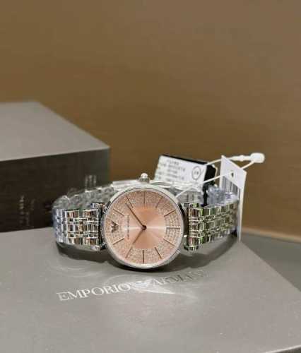Emporio Armani阿玛尼 满天星系列 腕表 石英机芯 不锈钢表带 32Mm 粉色表盘 女表 30米防水